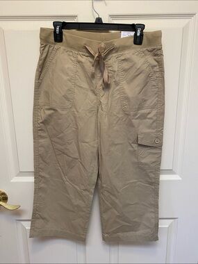 St. John's Bay Women's Tan Drawstring Cargo Capris